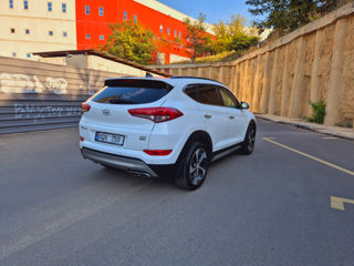 Hyundai Tucson foto 2