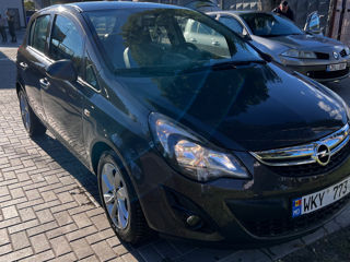 Opel Corsa foto 2