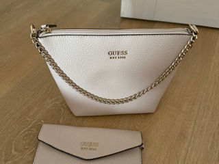 Guess original foto 4