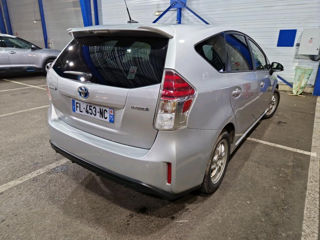 Toyota Prius + foto 3