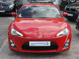 Toyota GT86 foto 1