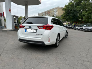 Toyota Auris foto 3