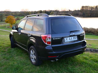 Subaru Forester foto 3