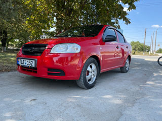 Chevrolet Aveo foto 3