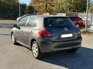 Toyota Auris foto 3