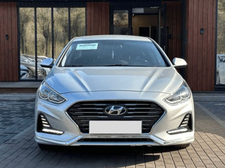 Hyundai Sonata foto 2