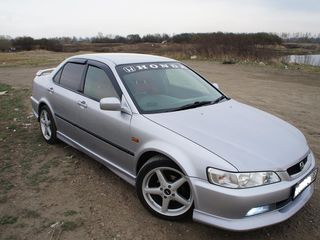 Honda Accord foto 1