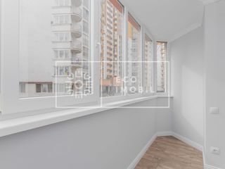 Apartament cu 3 camere, 102 m², Centru, Chișinău, Chișinău mun. foto 3