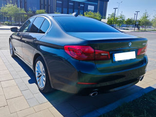 BMW 5 Series foto 4