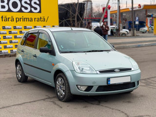 Ford Fiesta foto 4