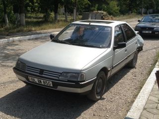 Peugeot 405 foto 1