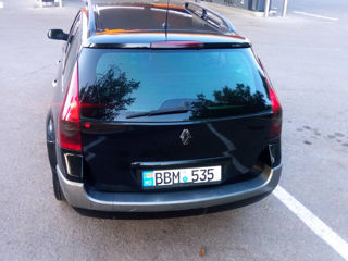 Renault Megane foto 2