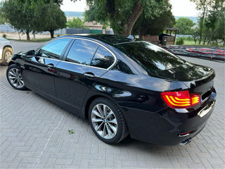 BMW 5 Series foto 2