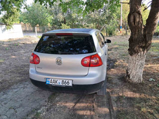 Volkswagen Golf foto 2