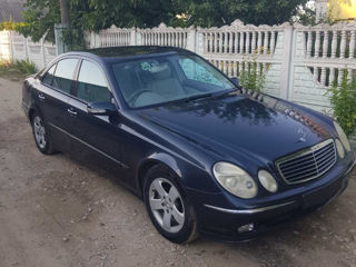 Mercedes E-Class foto 7