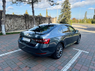 Skoda Superb foto 7