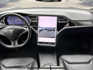 Tesla Model S foto 4