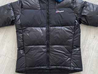 Scurte cu Puf Berghaus originale 100% foto 10