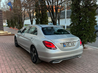 Mercedes C-Class foto 4