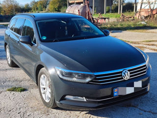 Volkswagen Passat foto 2