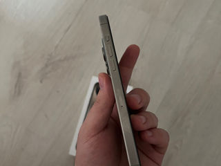 iPhone 15 Pro Max Titanium foto 4