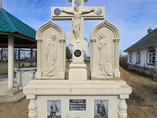 Răstigniri,sculpturi...din piatră de Cosăuţi foto 1