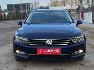 Volkswagen Passat foto 2