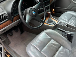 BMW 7 Series foto 6