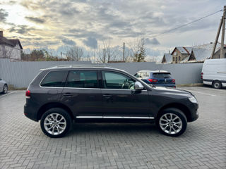 Volkswagen Touareg foto 6