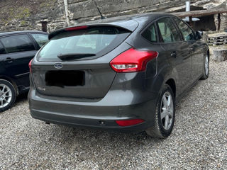 Ford Focus foto 3