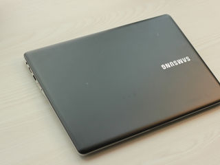 Samsung 9 Pro 4K (Core i7 6700HQ/8Gb Ram/256Gb NVMe SSD/Nvidia GeForce GTX 950M/15.6" 4K IPS Touch) foto 11