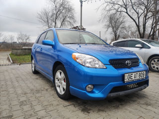 Toyota Matrix foto 2