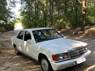 Mercedes 190 (W201), 1983 г.
