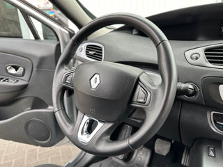 Renault Scenic foto 11