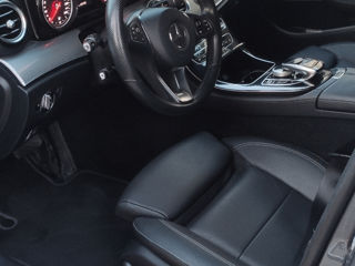 Mercedes E-Class foto 8
