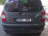 Opel Zafira foto 2