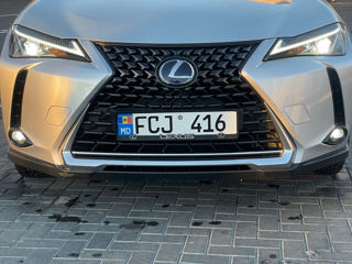 Lexus UX foto 10