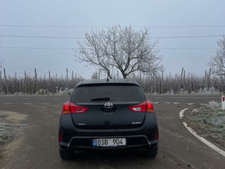 Toyota Auris foto 4