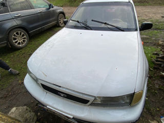 Daewoo Nexia foto 4