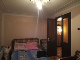 2-ух комн. квартира 45кв.м.  в г. Бельцы район Автовокзала foto 3