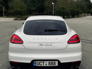 Porsche Panamera foto 6