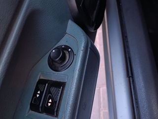 Renault Clio фото 9