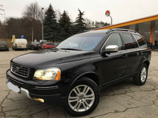 Volvo XC90 foto 1