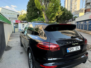 Porsche Cayenne foto 3