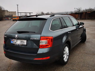 Skoda Octavia foto 3