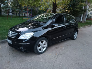 Mercedes B-Class