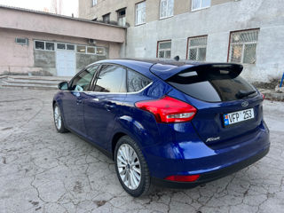 Ford Focus foto 6