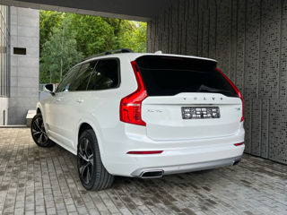 Volvo XC90 foto 2