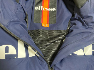 scurta ellesse