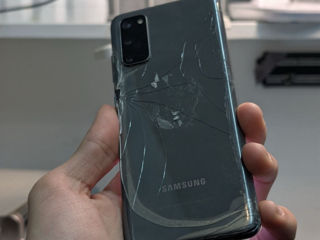 Samsung S20 128/8